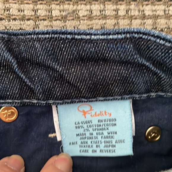 Fidelity Hyacinth low waist jeans (sz 28) - Picture 8 of 10
